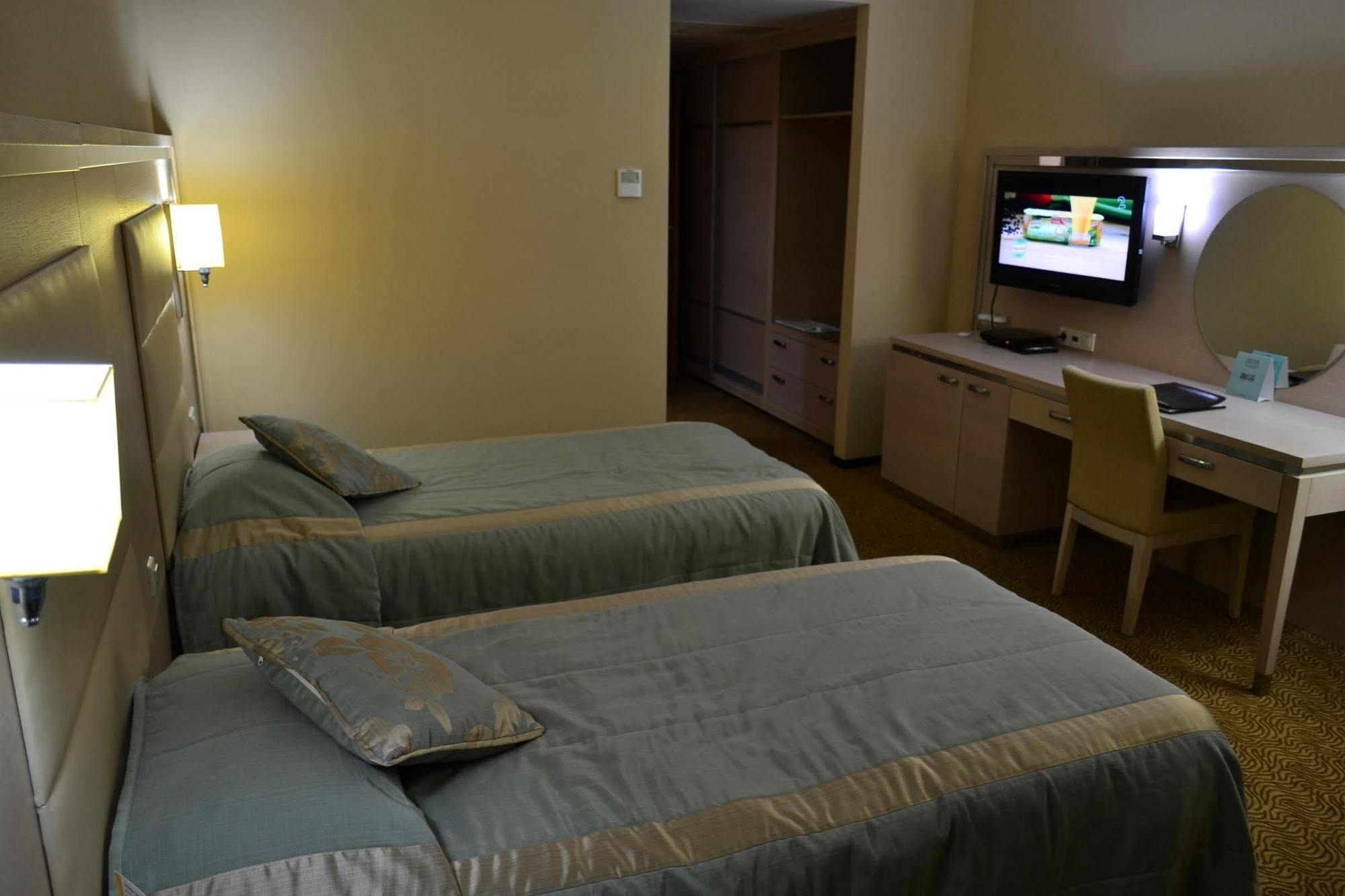 Grand Belish Hotel Guzelcamlı Εξωτερικό φωτογραφία