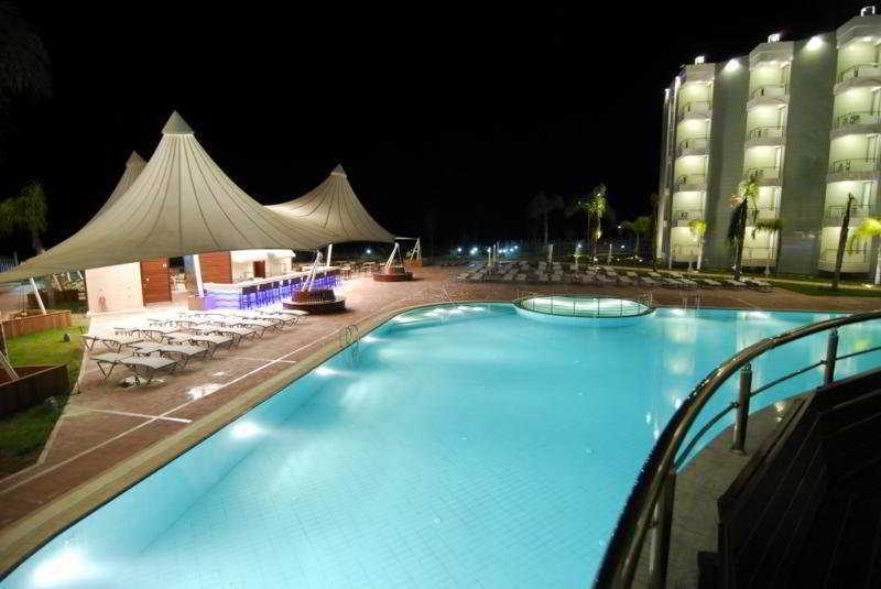 Grand Belish Hotel Guzelcamlı Εξωτερικό φωτογραφία
