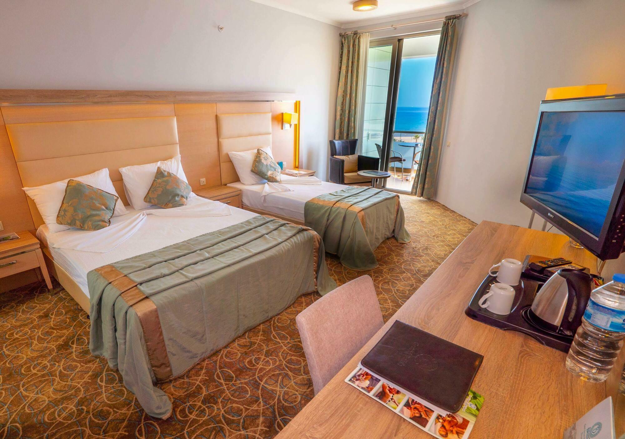Grand Belish Hotel Guzelcamlı Εξωτερικό φωτογραφία